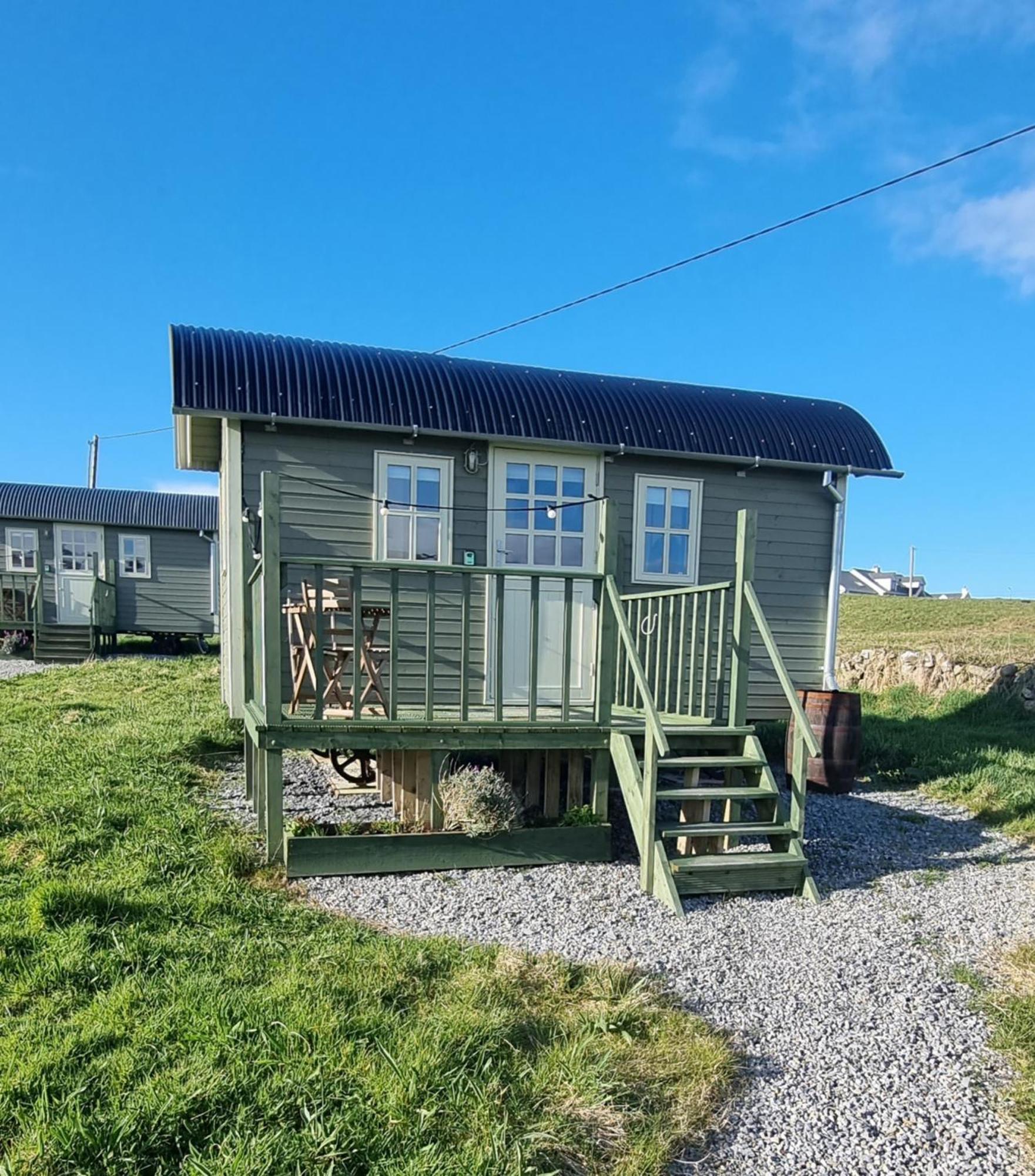 Wild Meadow Huts Villa Doolin Dış mekan fotoğraf