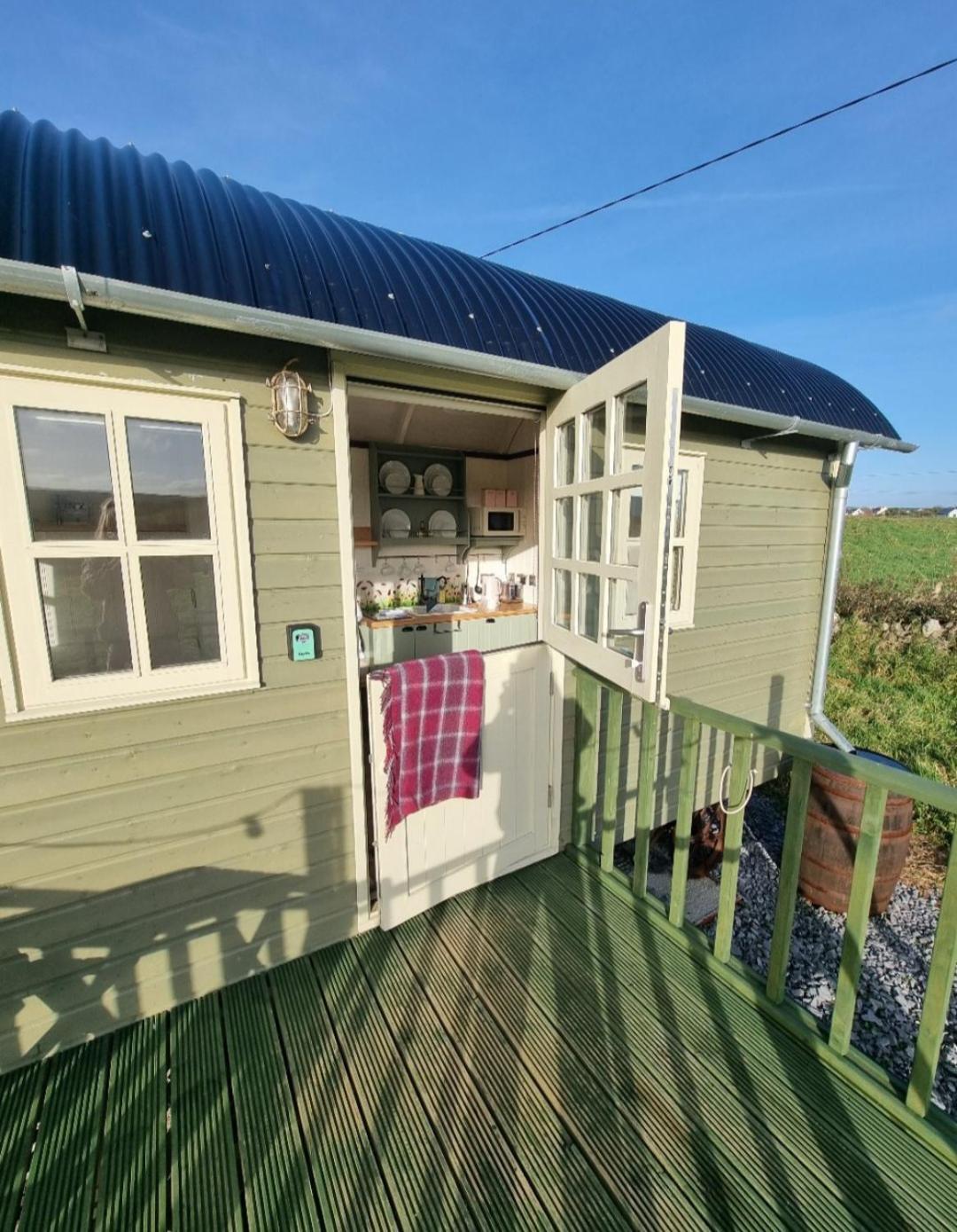 Wild Meadow Huts Villa Doolin Dış mekan fotoğraf