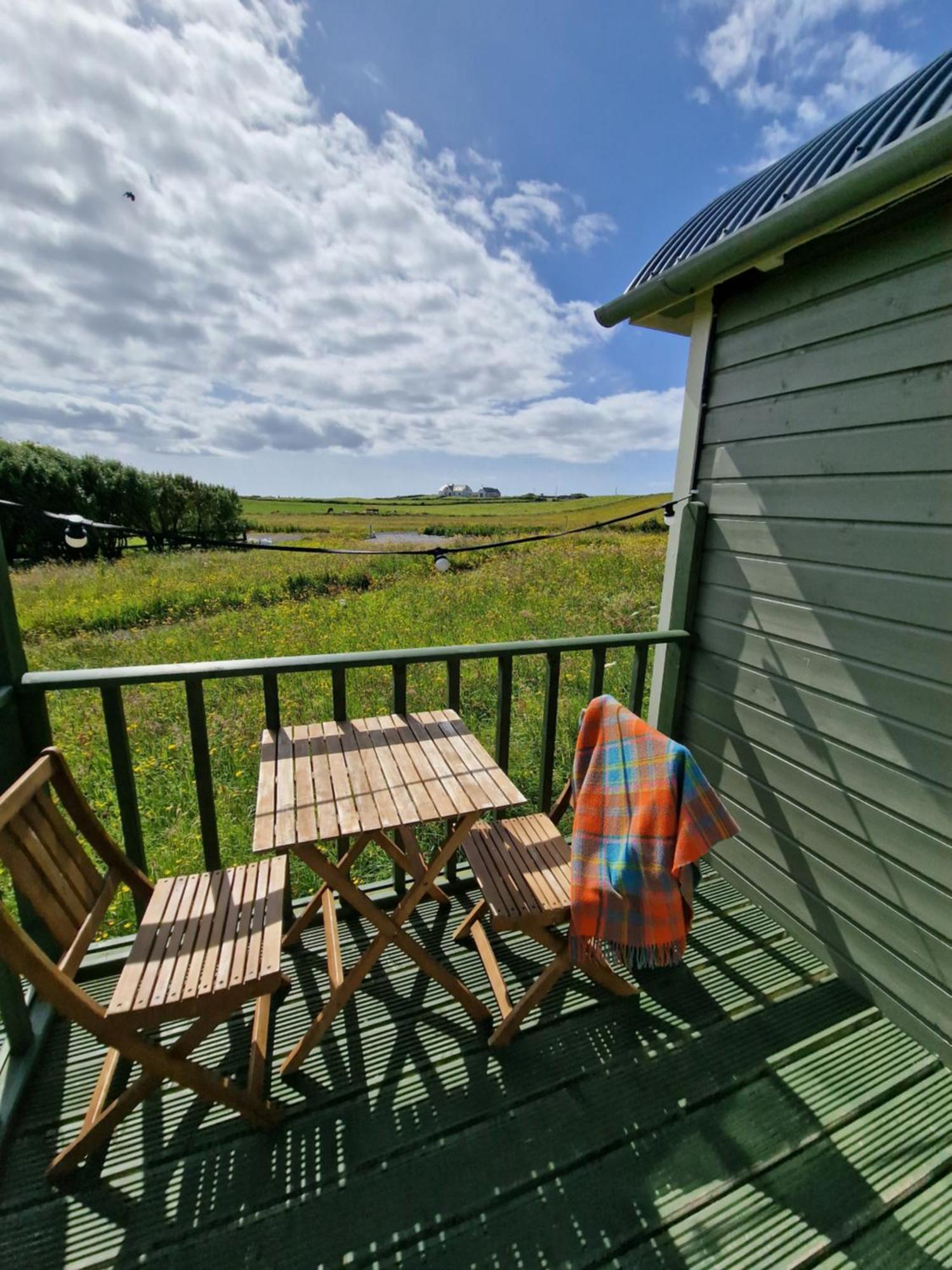Wild Meadow Huts Villa Doolin Dış mekan fotoğraf