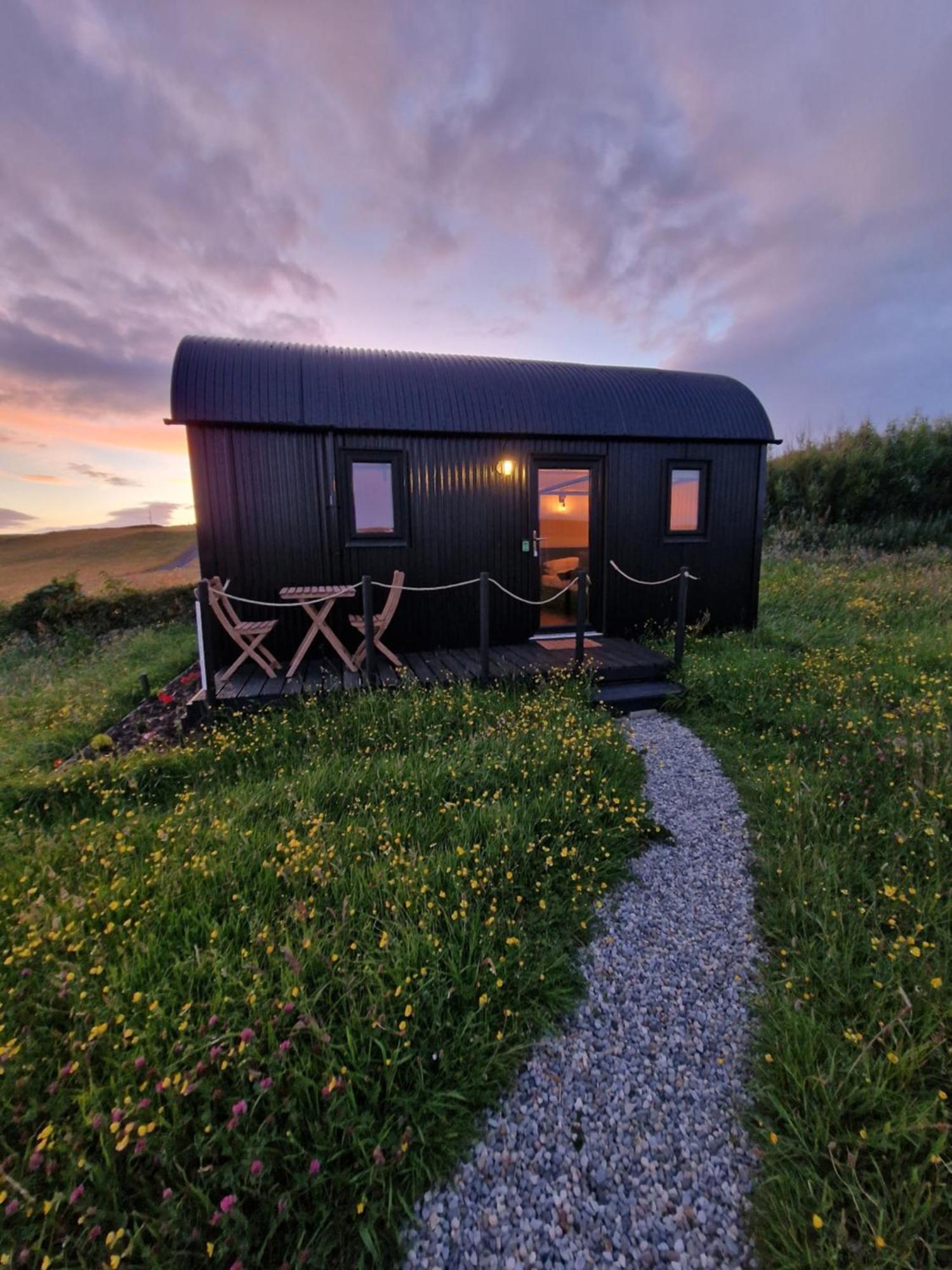 Wild Meadow Huts Villa Doolin Dış mekan fotoğraf