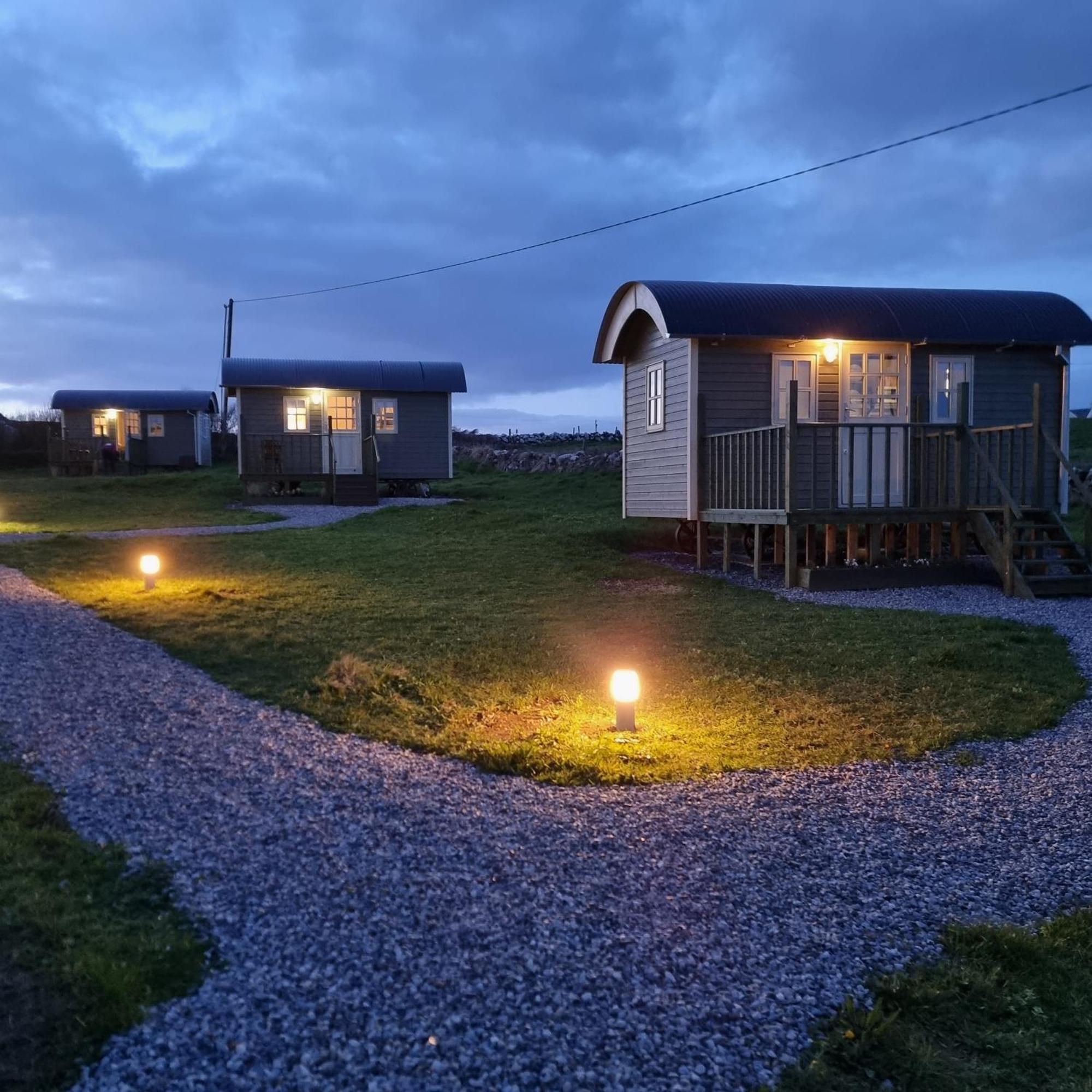 Wild Meadow Huts Villa Doolin Dış mekan fotoğraf